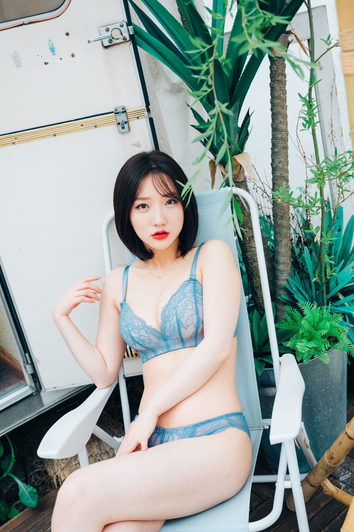 Son Ye Eun 孙乐乐 Loozy Summer Caravan COS写真
