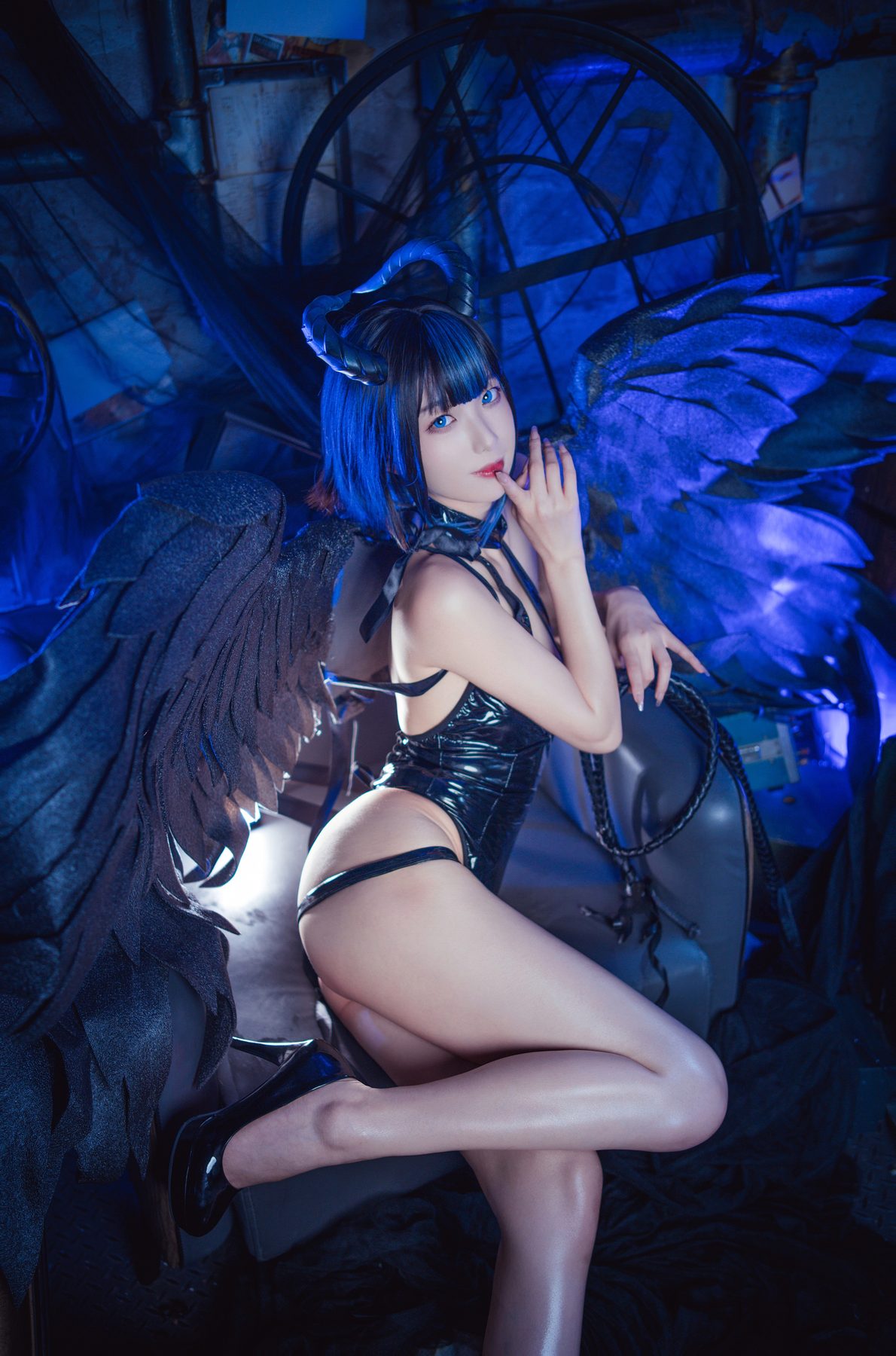 封疆疆v cosplay写真_小恶魔合集 | 封疆疆v COS小恶魔全套图包 [30P-316MB]