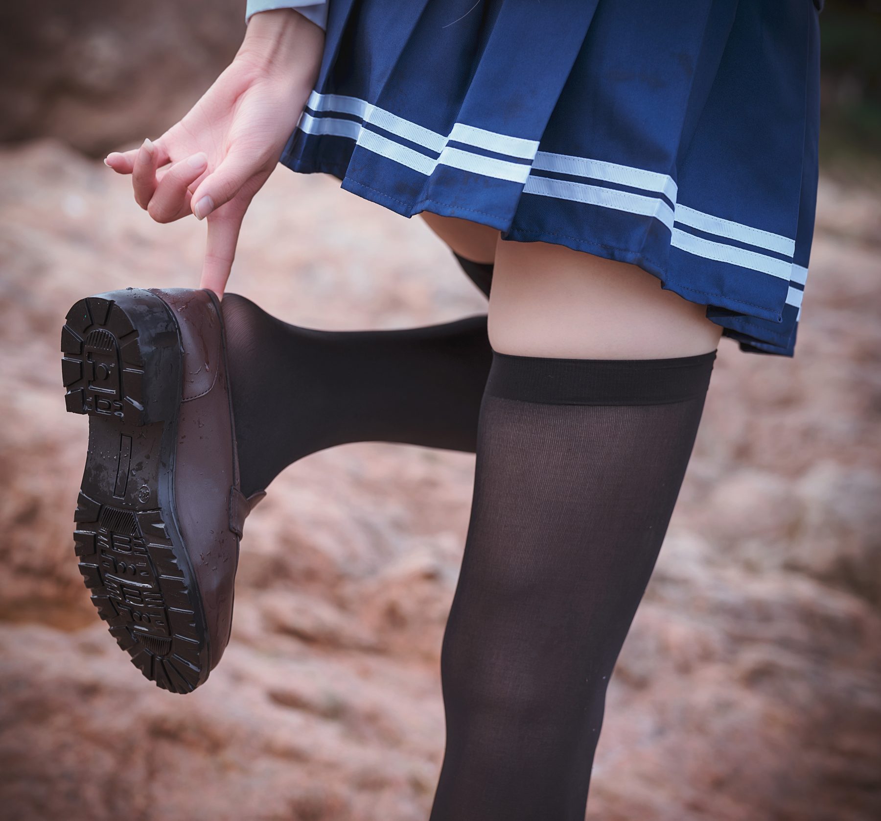 封疆疆v 小短裙 COS写真
