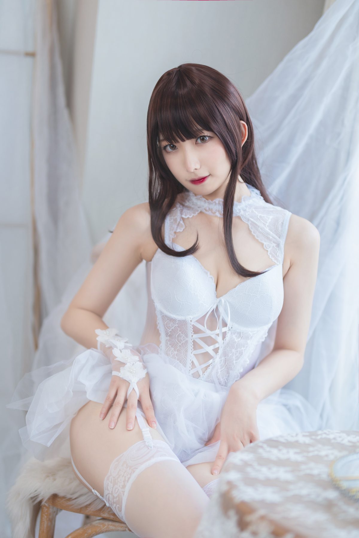 封疆疆v 纯白 COS写真