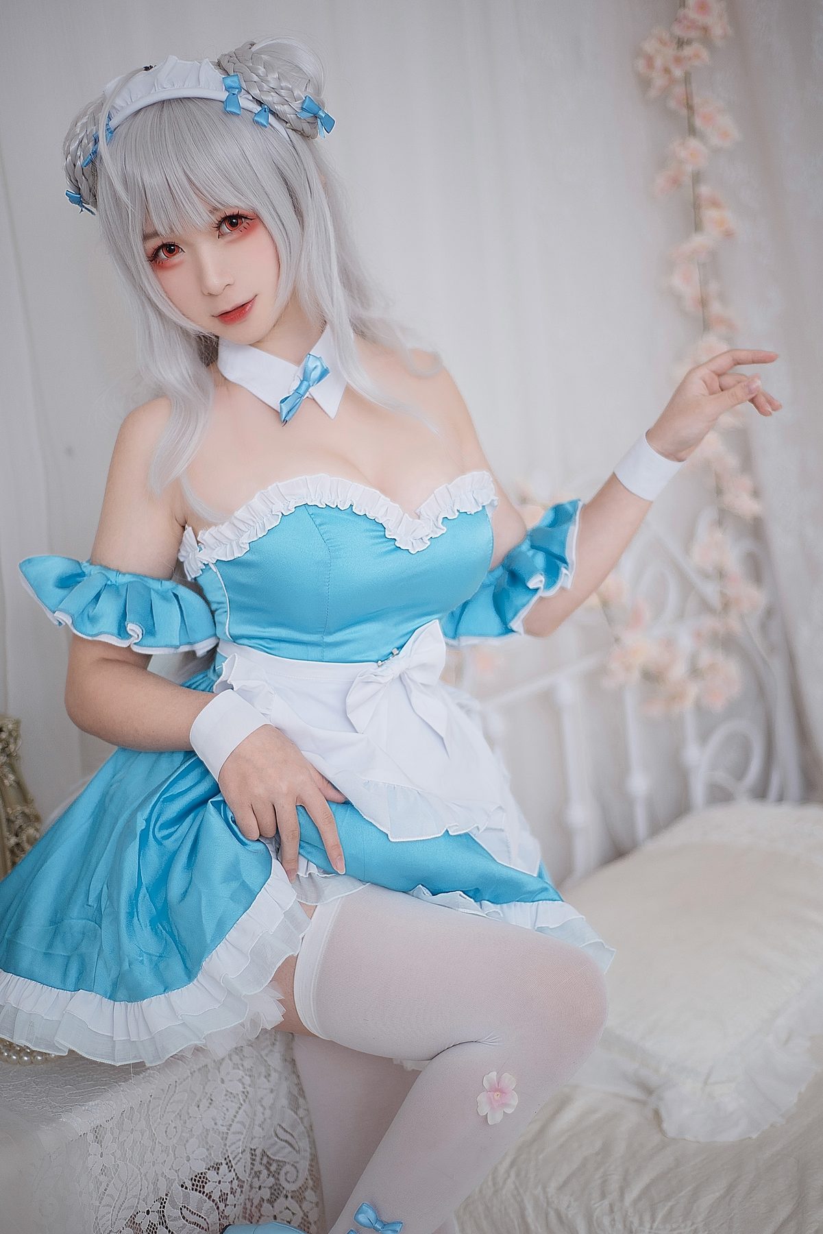 樱落酱 小天鹅女仆 COS写真