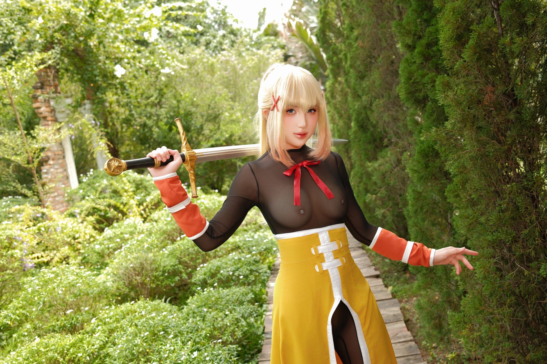 Puy Puy KonoSuba Darkness COS写真