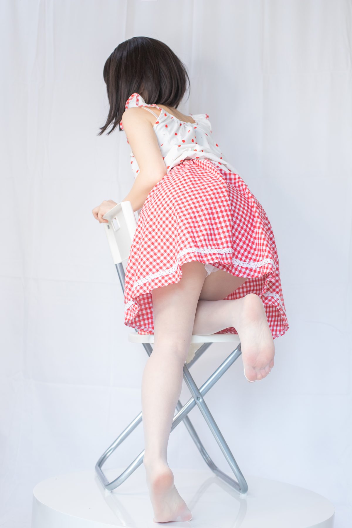 神沢永莉 粉色格子裙 COS写真