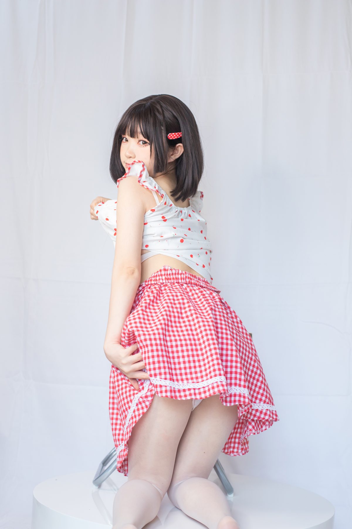 神沢永莉 粉色格子裙 COS写真