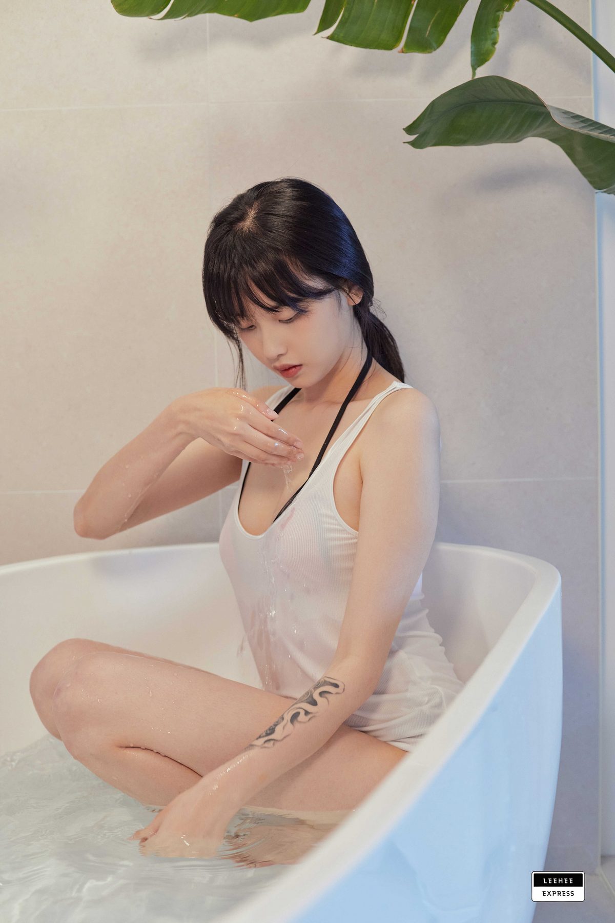 GMS [LEEHEE EXPRESS] LEDG-065B COS写真
