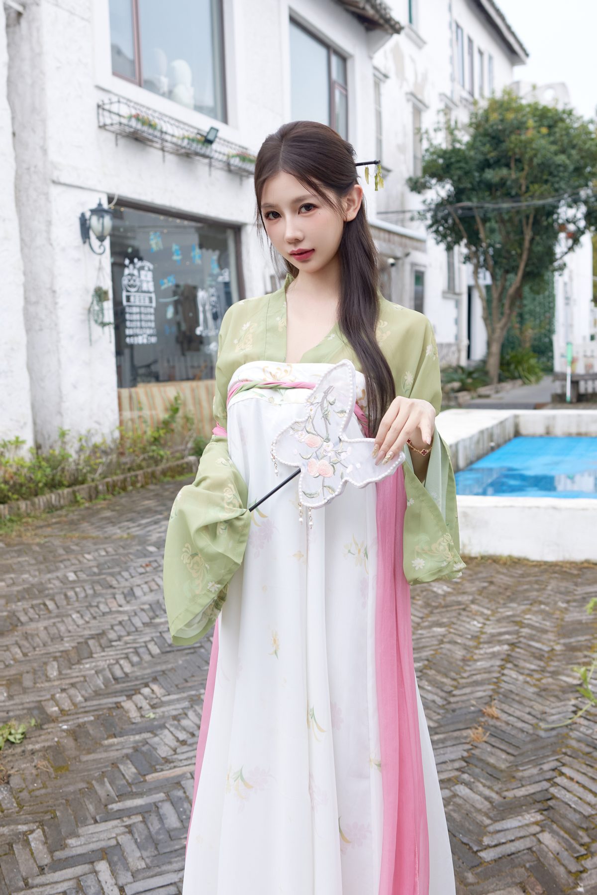 尹甜甜 中秋汉服 COS写真