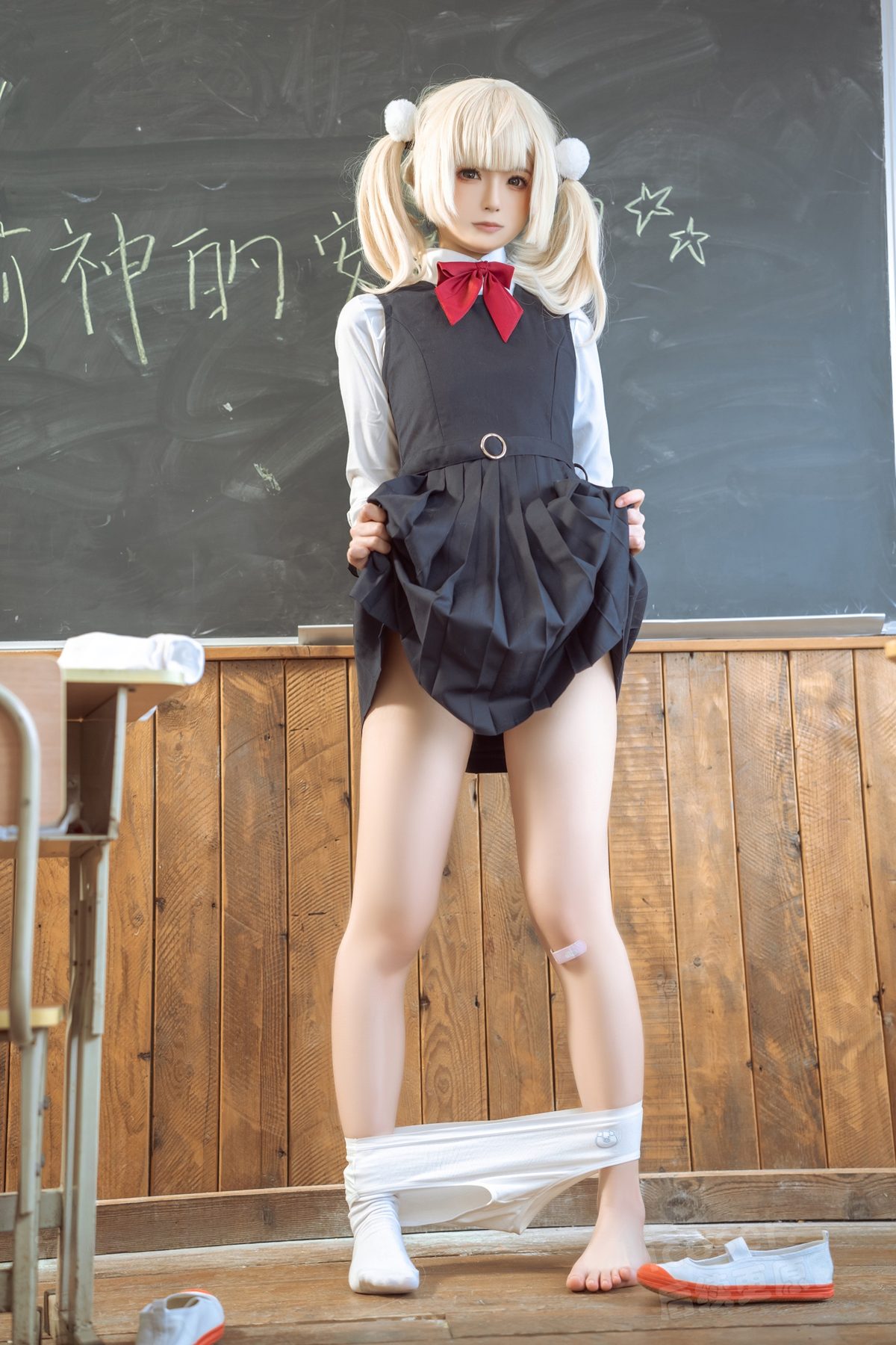 Quan冉有点饿 Ui Shigure COS写真