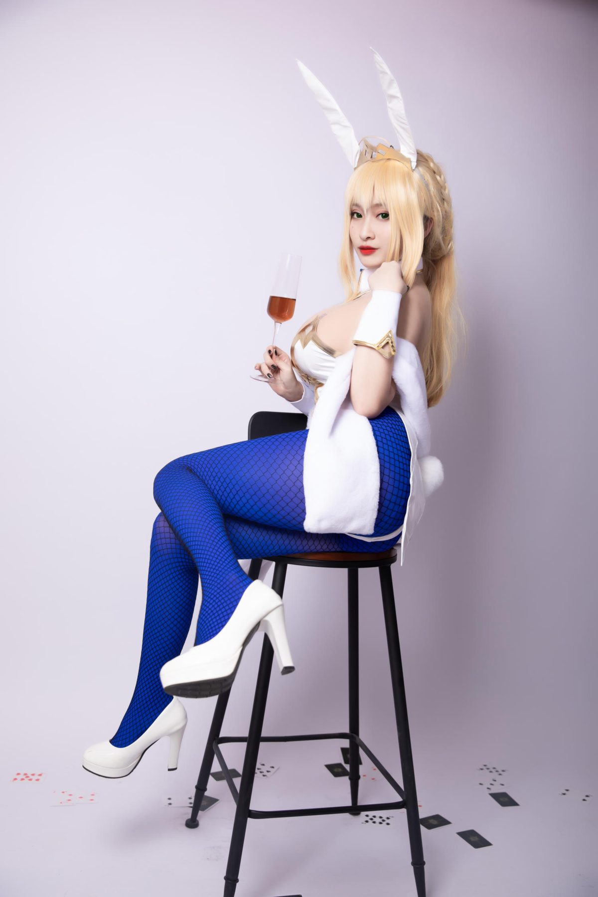 洛璃LoLiSAMA 阿尔托莉雅 潘德拉贡 狮子王兔女郎 COS写真