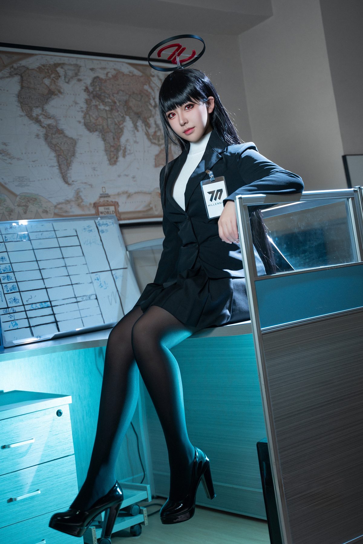 虎森森 蔚蓝档案 调月莉音 COS写真