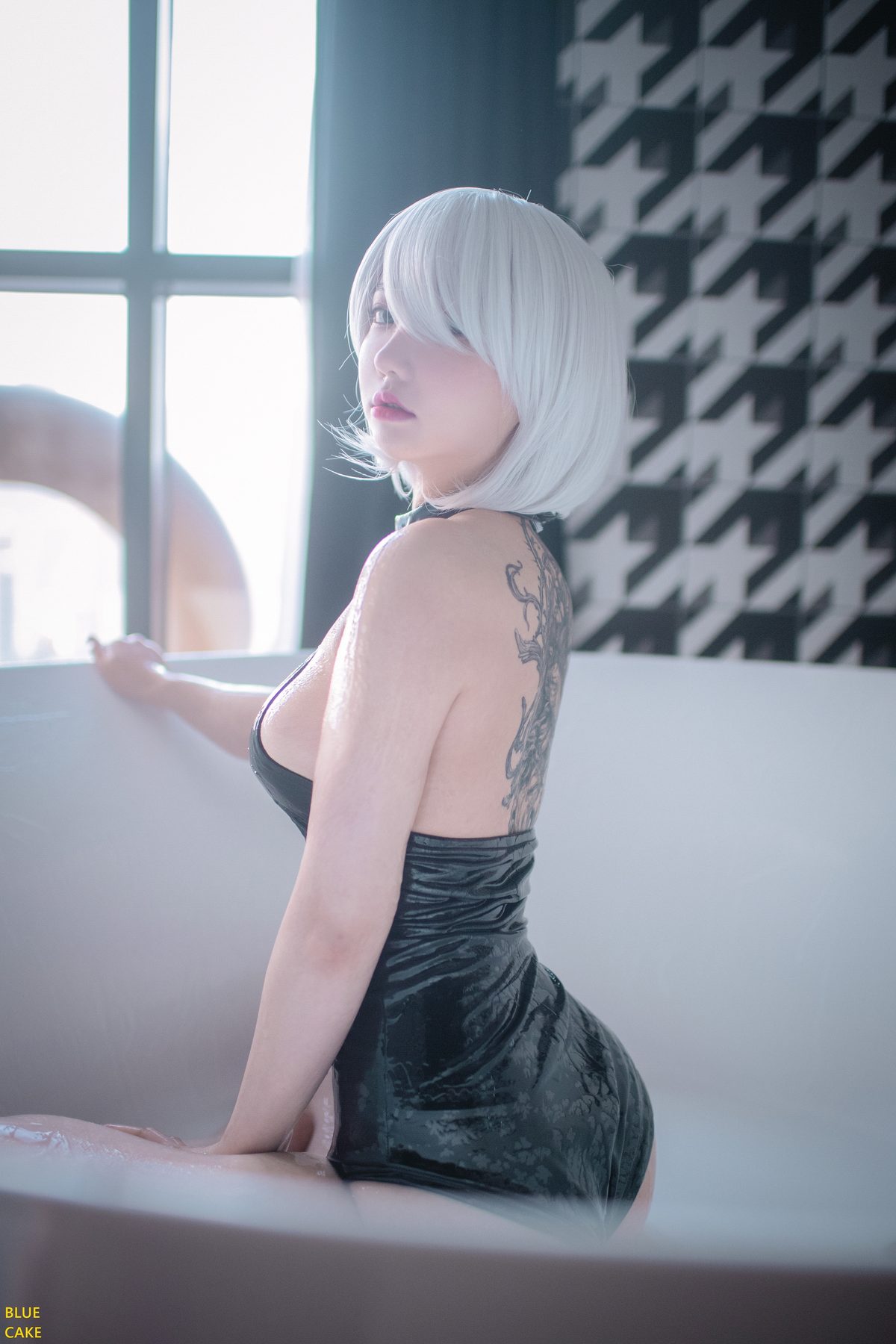 Son Ye Eun 孙乐乐 BLUECAKE Vol 0009 2B RED+ COS写真