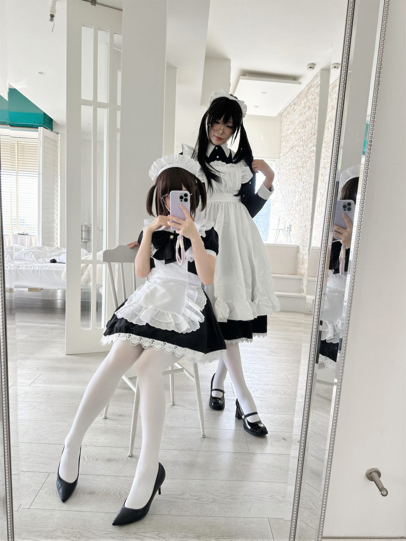 十万珍吱伏特 双人女仆 COS写真